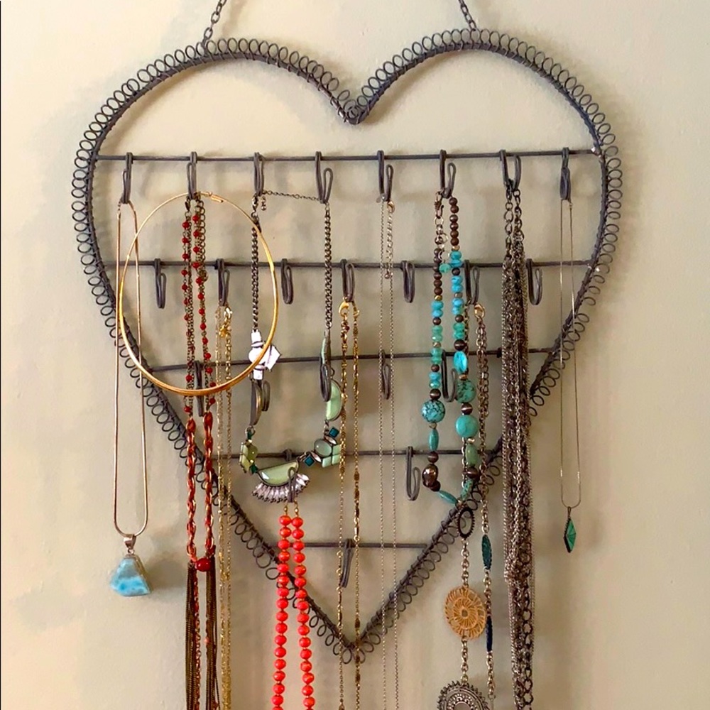Jewelry hanger